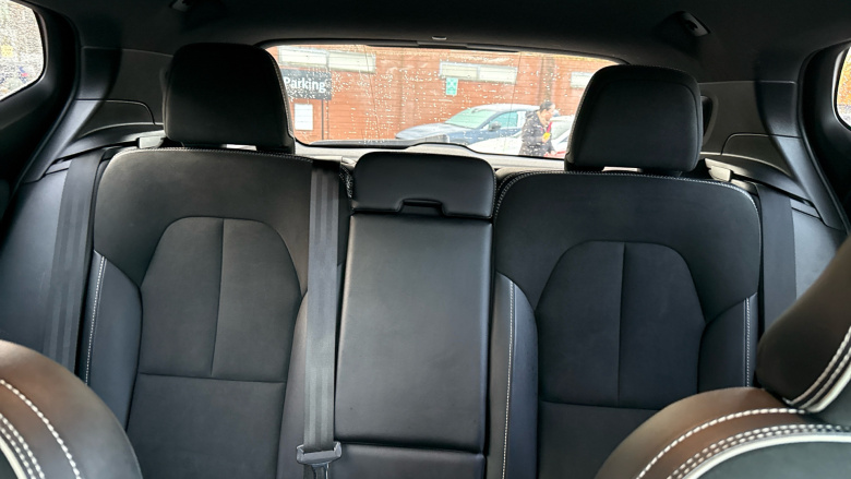 Volvo Xc40 1.5 T4 Recharge PHEV R DESIGN 5dr Auto Estate